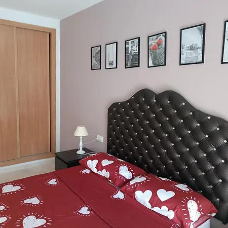 Fantastico Playa كالا دي فينيسترات